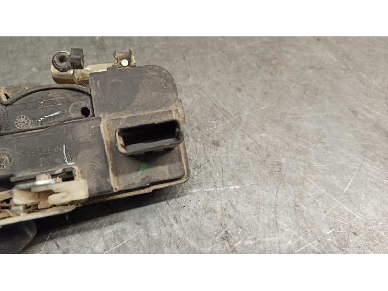 Recambio de cerradura puerta delantera derecha para peugeot partner (s2) totem referencia OEM IAM 9136P7 SIN PINES 4 PUERTA