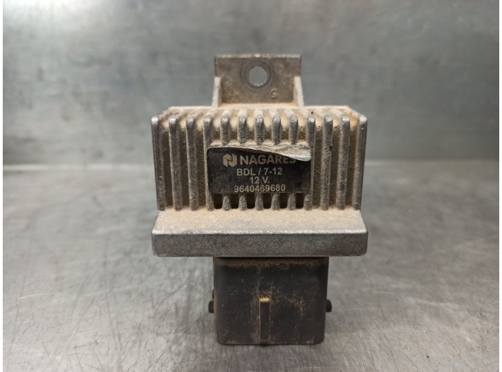 Recambio de caja precalentamiento para nissan primastar (x..) kasten l1h1 2.9t referencia OEM IAM 9640469680 NAGARES