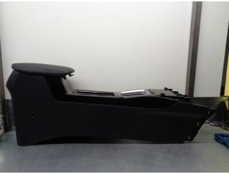 Recambio de apoyabrazos central para kia xceed 1.4 tgdi cat referencia OEM IAM J7C001056 97020J7000 