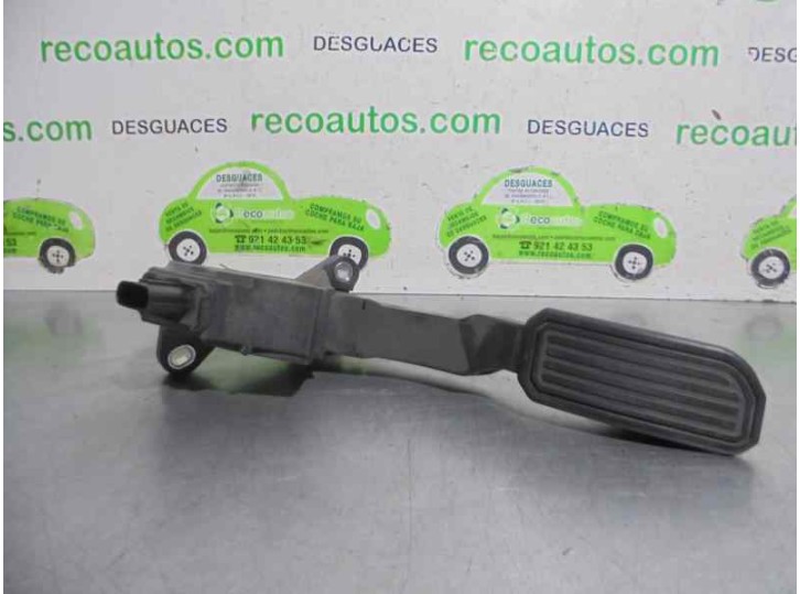 Recambio de potenciometro pedal para toyota auris 1.4 turbodiesel cat referencia OEM IAM 7811002012  