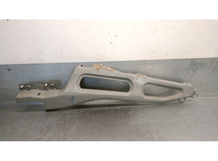 Recambio de refuerzo lateral para renault scénic iv (j9_) 1.5 dci 110 referencia OEM IAM 641356482R 641351830R 