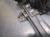 Replacement front left window regulator for Peugeot 206 sedan 1.9 diesel OEM IAM reference 9637530680 2 PINS 5 DOORS