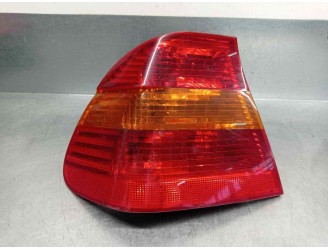 Replacement left rear light for BMW 3 Series Saloon (E46) 2.0 16V diesel cat OEM IAM reference 694653301 WING 4 D