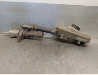 Recambio de bomba freno para mercedes-benz vito (w639) basic, combi 2.1 cdi cat referencia OEM IAM A6394300002 0204024726 BOSCH