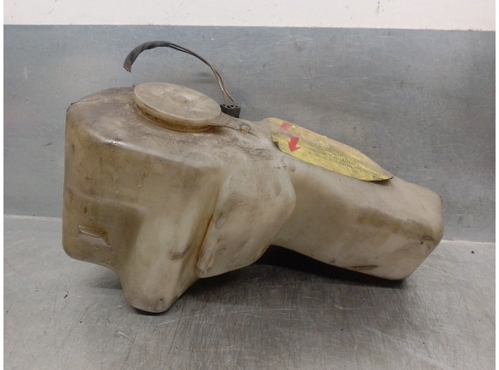 Recambio de deposito limpia para opel kadett e 1.6 referencia OEM IAM 90197239 90197239 