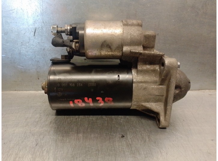 Replacement starter motor for Fiat Bravo (198) 1.9 8V JTD CAT OEM IAM reference 0001108234 0001108234 BOSCH