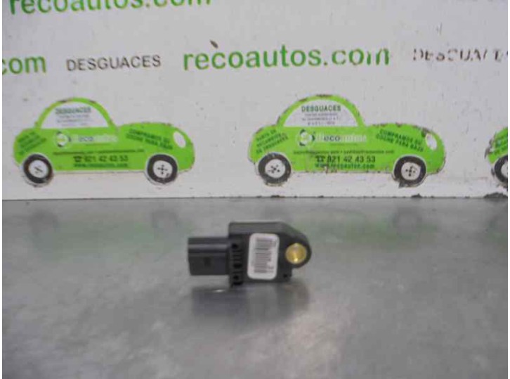 Recambio de sensor airbag para toyota auris 1.4 turbodiesel cat referencia OEM IAM 