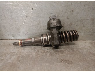Replacement injector for Seat Ibiza (6L1) 1.9 TDI OEM IAM reference 038130073AJ 038130073AJ 