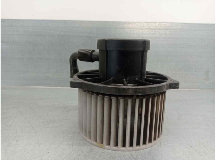 Recambio de motor calefaccion para hyundai accent (lc) 1.3 cat referencia OEM IAM 9711624951 F00S320030 