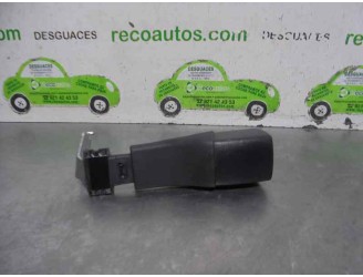 Recambio de enganche cinturon para toyota auris 1.4 turbodiesel cat referencia OEM IAM 295150  