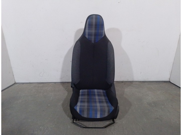 Recambio de asiento delantero izquierdo para peugeot 108 1.0 vti 72 referencia OEM IAM B000653280 B000653280 