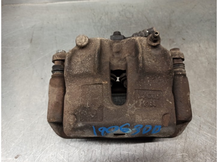 Recambio de pinza freno delantera derecha para nissan serena (c23m) 2.3 diesel referencia OEM IAM 410007C000 LUCAS