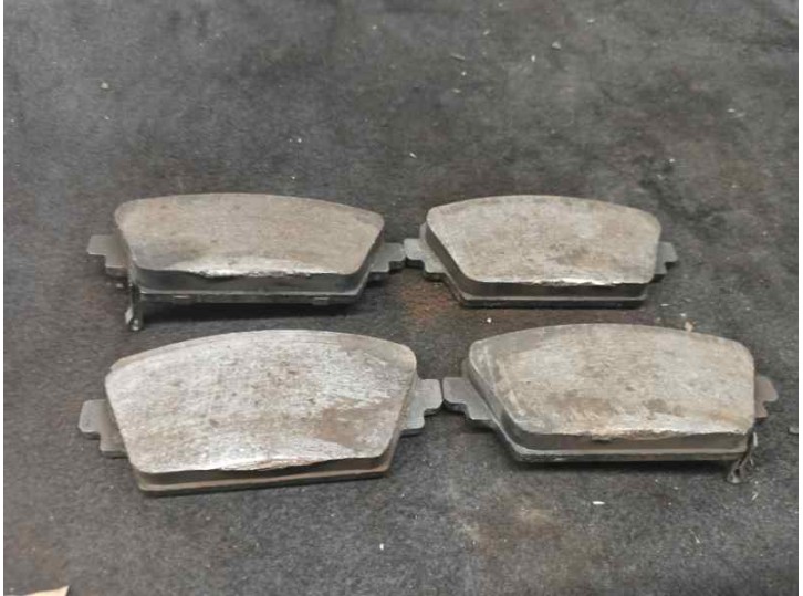 Replacement brake pads for Honda Accord Berlina (CG7-9/CH1-7) 2.3 CAT OEM IAM reference FRONT