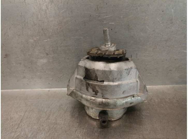 Recambio de soporte motor izquierdo para bmw serie 5 touring (e61) 2.5 cat referencia OEM IAM 22116774619 22116774619 