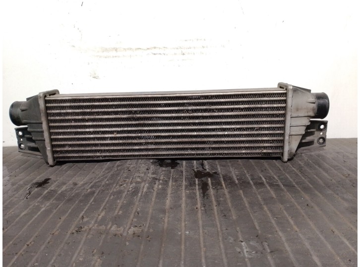 Recambio de intercooler para ssangyong rexton 2.7 turbodiesel cat referencia OEM IAM Y2202371008050 2371008051 