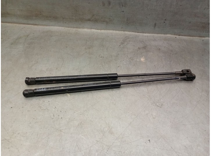 Recambio de amortiguadores maletero / porton para ford focus berlina (cap) ghia referencia OEM IAM 4M51A406A10AB 1321021 