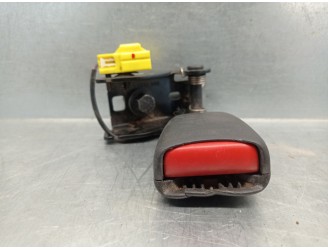 Recambio de enganche cinturon para volvo xc70 ii (136) d4 awd referencia OEM IAM 8632321  