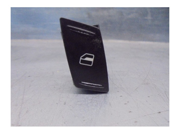 Recambio de mando elevalunas trasero derecho para skoda octavia berlina (1z3) 1.6 tdi dpf referencia OEM IAM 1Z0959856  