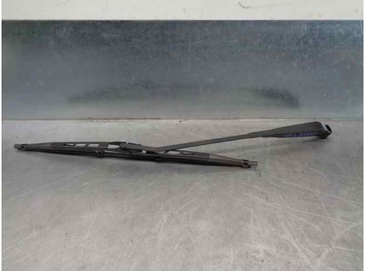 Recambio de brazo limpia trasero para mg serie 100 (xp) 111 l referencia OEM IAM   