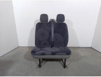 Recambio de asiento delantero derecho para renault trafic ii furgoneta (fl) 2.5 dci 145 (fl0j) referencia OEM IAM G9UB632 
