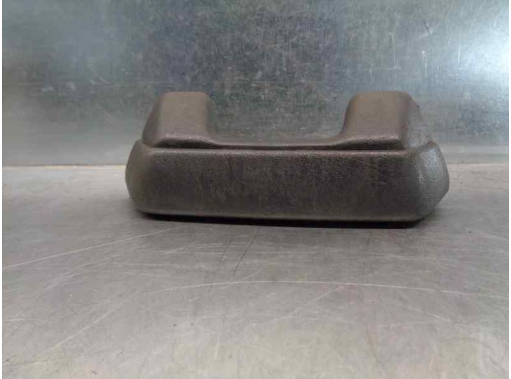 Recambio de maneta interior delantera izquierda para mg serie 100 (xp) 111 l referencia OEM IAM FVJ10001  