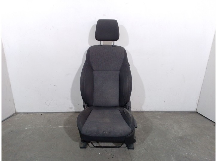 Recambio de asiento delantero izquierdo para kia sorento iii (um) 2.2 crdi referencia OEM IAM 88410C5DC0 88410C5DC0 