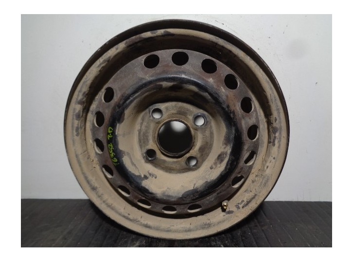 Recambio de llanta para daewoo lanos 1.5 cat referencia OEM IAM 90199169 R135JX13ET49 HIERRO