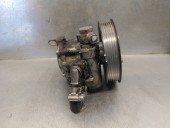Recambio de bomba servodireccion para bmw serie 3 touring (e46) 320d referencia OEM IAM 678045901 LH2114302 