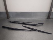 Recambio de brazo limpia delantero derecho para bmw x5 (e53) 3.0 turbodiesel cat referencia OEM IAM 61617132216  