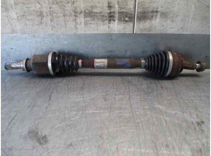 Recambio de transmision delantera izquierda para renault laguna ii (bg0) 1.6 16v referencia OEM IAM 8200405334 BJ92LACBR88 X74