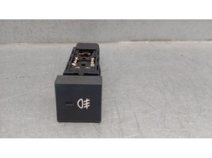 Replacement switch for Hyundai Santa Fe (BM) 2.2 CRDi Style 4x4 OEM IAM reference 621W05010 937302B300WK 
