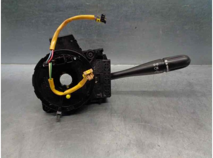 Recambio de mando luces para chrysler voyager (rg) 2.8 crd grand voyager limited referencia OEM IAM 04685711AC 05082050AC 