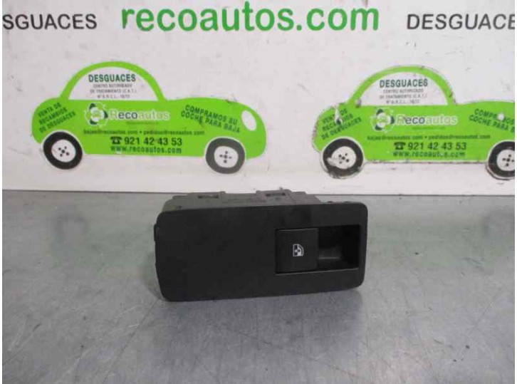 Recambio de mando elevalunas trasero derecho para opel insignia berlina 2.0 cdti cat referencia OEM IAM 13301888 