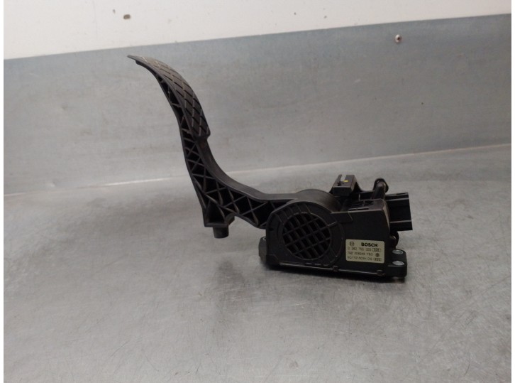 Recambio de potenciometro pedal para seat ibiza (6l1) 1.4 tdi referencia OEM IAM 6Q1721503H 0280755055 BOSCH