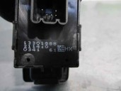 Recambio de mando elevalunas trasero derecho para opel insignia berlina 2.0 cdti cat referencia OEM IAM 13301888 