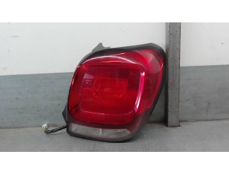 Recambio de piloto trasero derecho para citroën c1 1.0 vti referencia OEM IAM 815500H152  5 PUERTAS