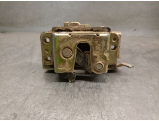 Recambio de cerradura puerta trasera derecha para daewoo aranos 2.0 referencia OEM IAM 90159255  