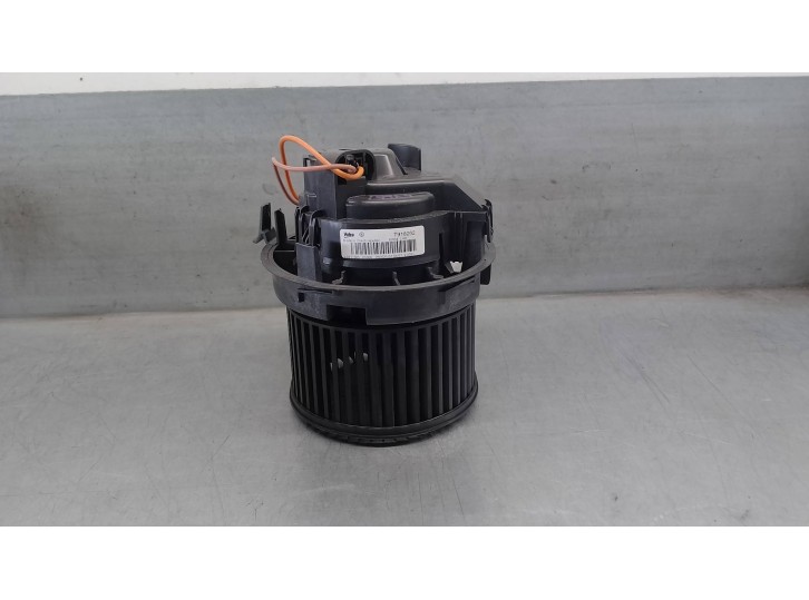 Recambio de motor calefaccion para citroën c1 1.0 vti referencia OEM IAM B000493380 T918262 VALEO