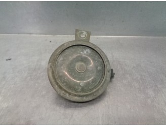 Recambio de claxon para nissan pick-up (d22) 2.5 turbodiesel referencia OEM IAM 256203S300  