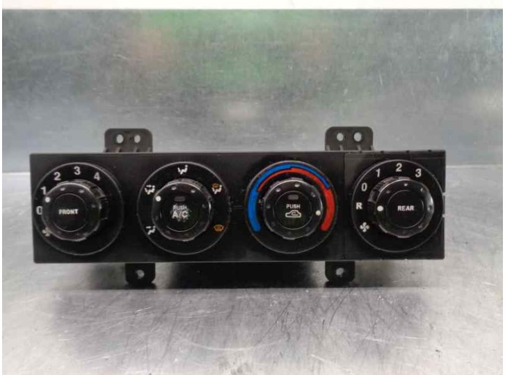 Replacement heating / air conditioning control for Kia Carnival II 2.9 CRDi LX OEM IAM reference 0K53C61190D 