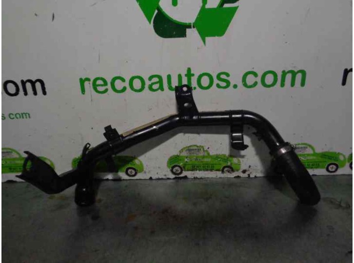 Recambio de tubo para toyota auris 1.4 turbodiesel cat referencia OEM IAM 0400468233 