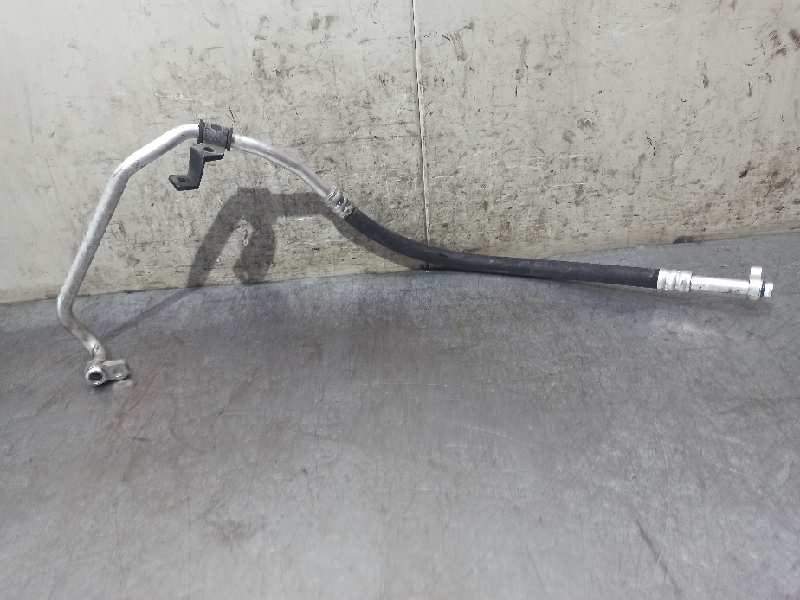 Recambio de tubos aire acondicionado para kia carens 2.0 turbodiesel cat referencia OEM IAM 0K2KB61460A  