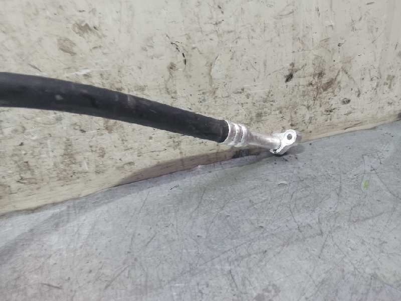Recambio de tubos aire acondicionado para kia carens 2.0 turbodiesel cat referencia OEM IAM 0K2KB61460A  