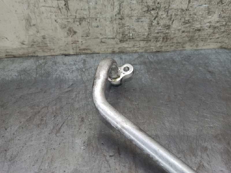 Recambio de tubos aire acondicionado para kia carens 2.0 turbodiesel cat referencia OEM IAM 0K2KB61460A  
