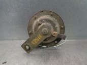 Replacement horn for Nissan Pick-Up (D22) 2.5 turbodiesel OEM IAM reference 25610R8460 