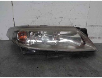 Recambio de faro derecho para renault laguna ii grandtour (kg0) 1.9 dci diesel referencia OEM IAM 8200163324 73775396 VALEO