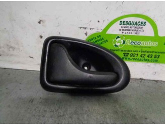 Recambio de maneta interior delantera izquierda para renault master desde ´98 2.8 tdi referencia OEM IAM 7700830078 