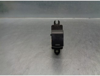 Replacement rear right window regulator switch for Nissan Tiida (C11X/SC11X) 1.5 dCi turbodiesel CAT OEM IAM reference 25411AX01