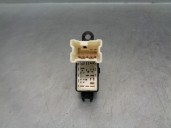 Replacement rear left window lift switch for Nissan Tiida (C11X/SC11X) 1.5 dCi turbodiesel cat OEM IAM reference 25411AX