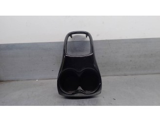 Replacement front moldings for Citroën C1 1.0 VTi OEM IAM reference 588040H020 